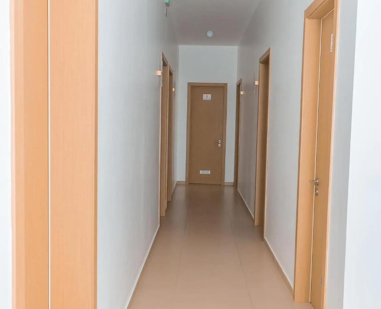 Lily Holiday Hotel 明德卢